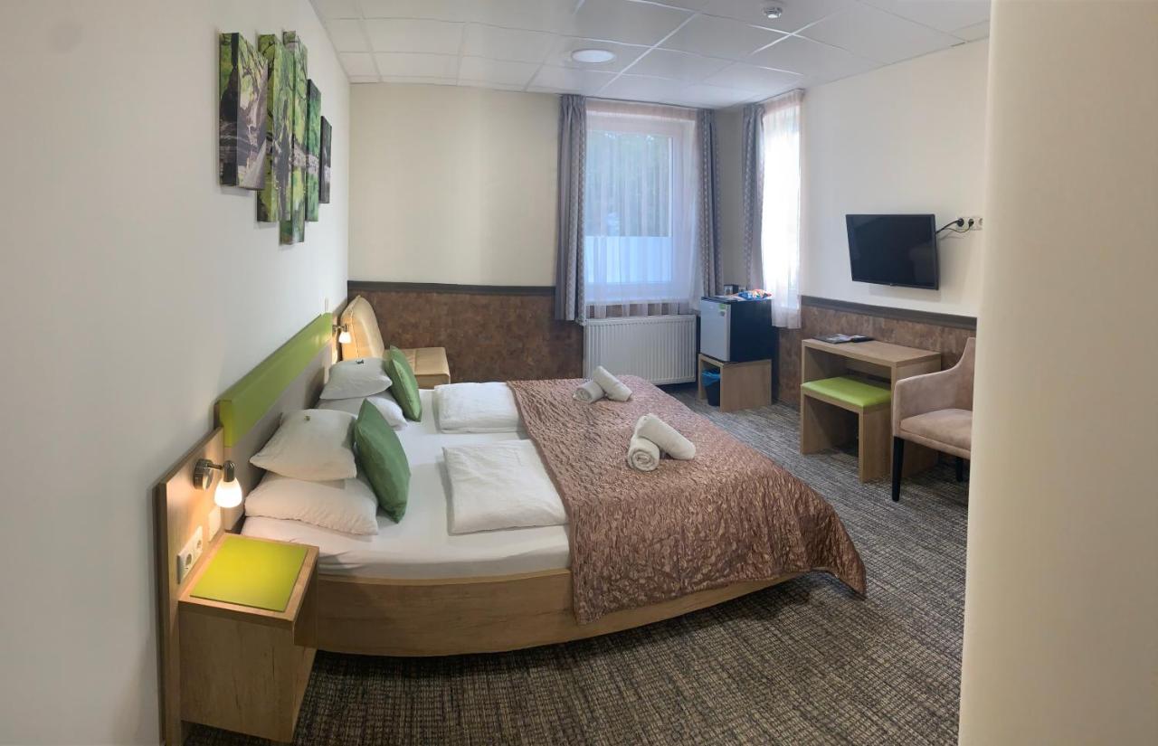 Hotel Dolce Vita Balatonkenese Ngoại thất bức ảnh