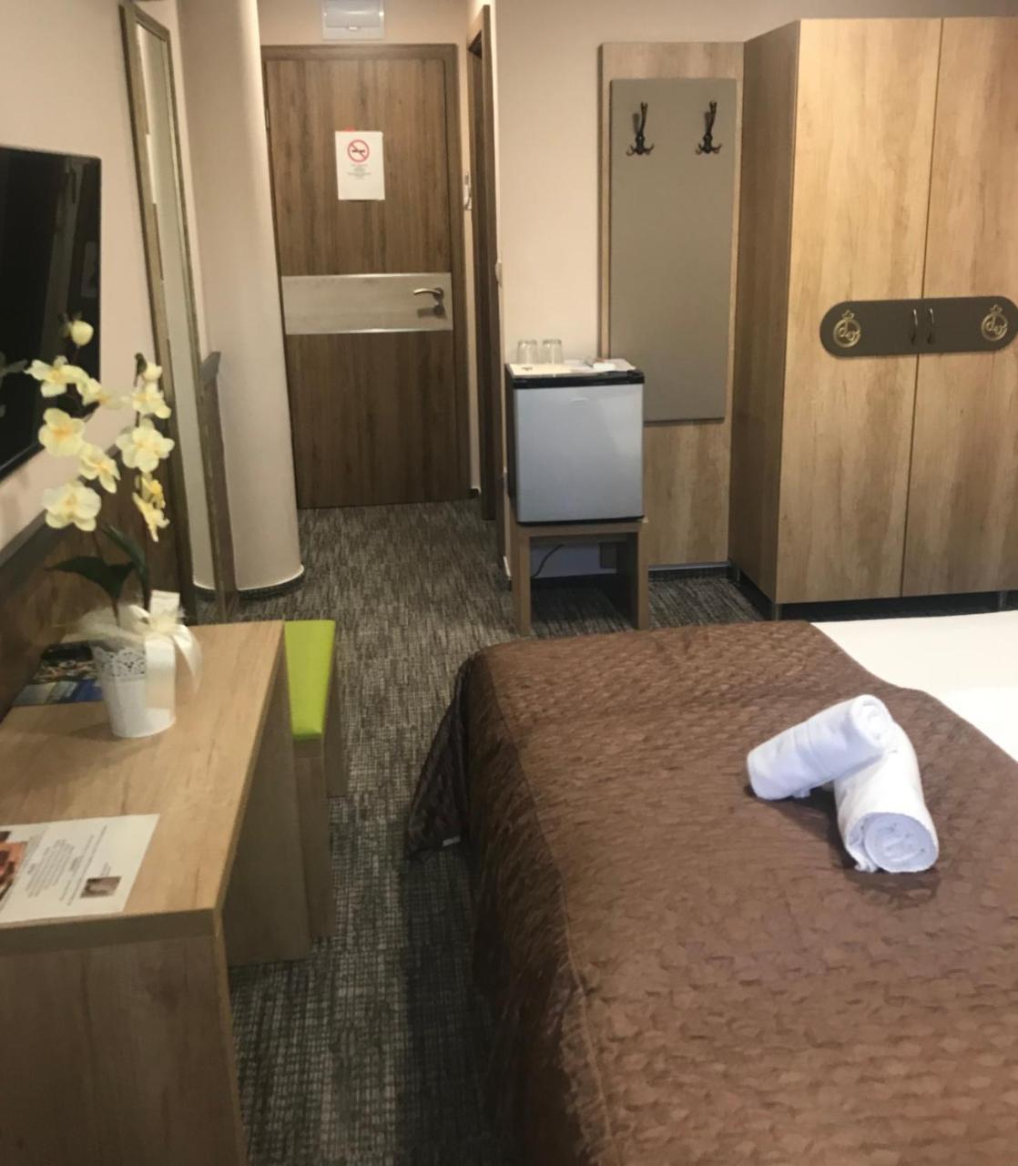 Hotel Dolce Vita Balatonkenese Ngoại thất bức ảnh